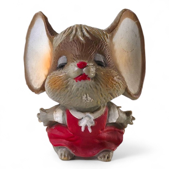 Other - Vintage Mouse Figurine in Red Dress - Collectible "Hong Kong" Miniature